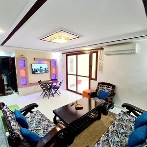 Apartment Luxury - Razi Comfort